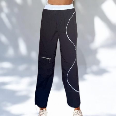 Pantalon  Negro Parachute . Talla L Talla L Zen Bazar Perú