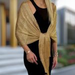 Chal dorado mujer