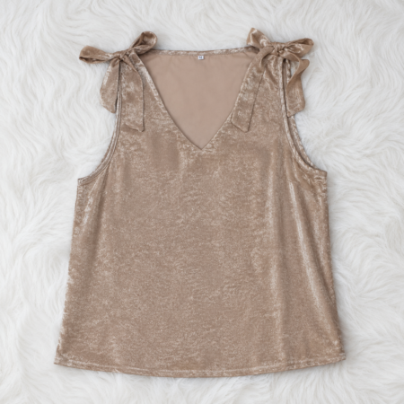 Elegante Blusa con lazos . Talla M Blusas M Zen Bazar Perú