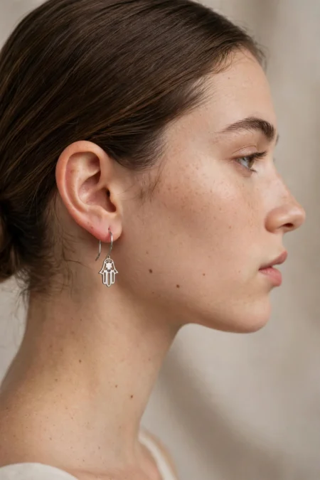 Aretes mano de fatima en acero inoxidable Aretes Zen Bazar Perú